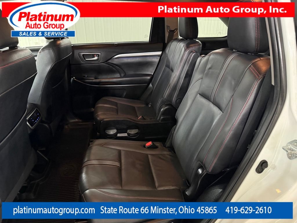 Used 2019 Toyota Highlander SE AWD/4WD image 43