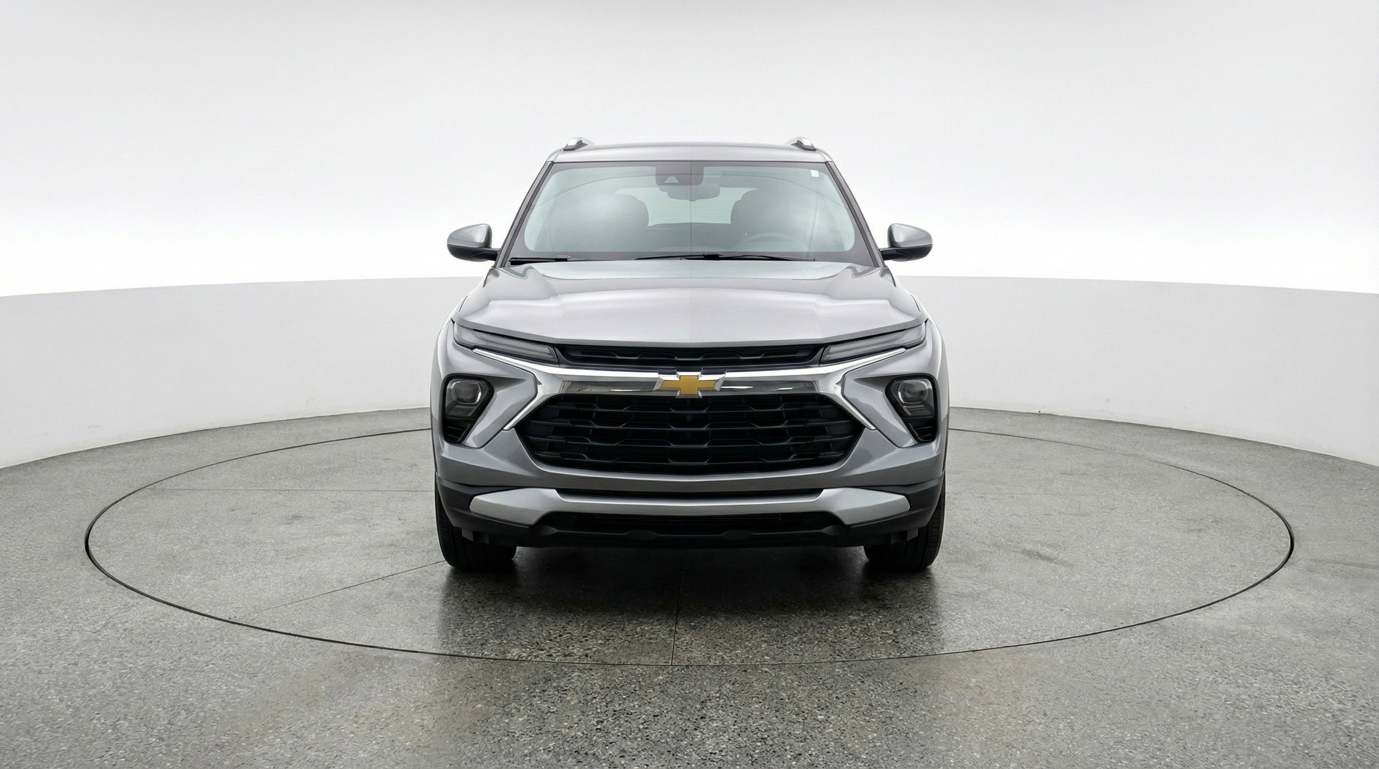 Used 2025 Chevrolet TrailBlazer LT FWD image 2