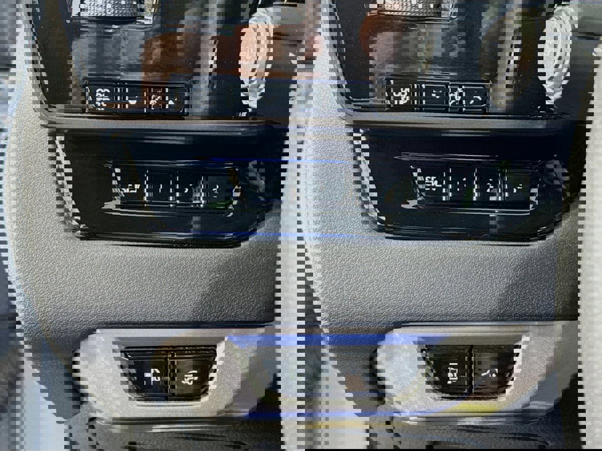 Used 2023 Lexus RX 500h F Sport w/ Cold Area Package image 11