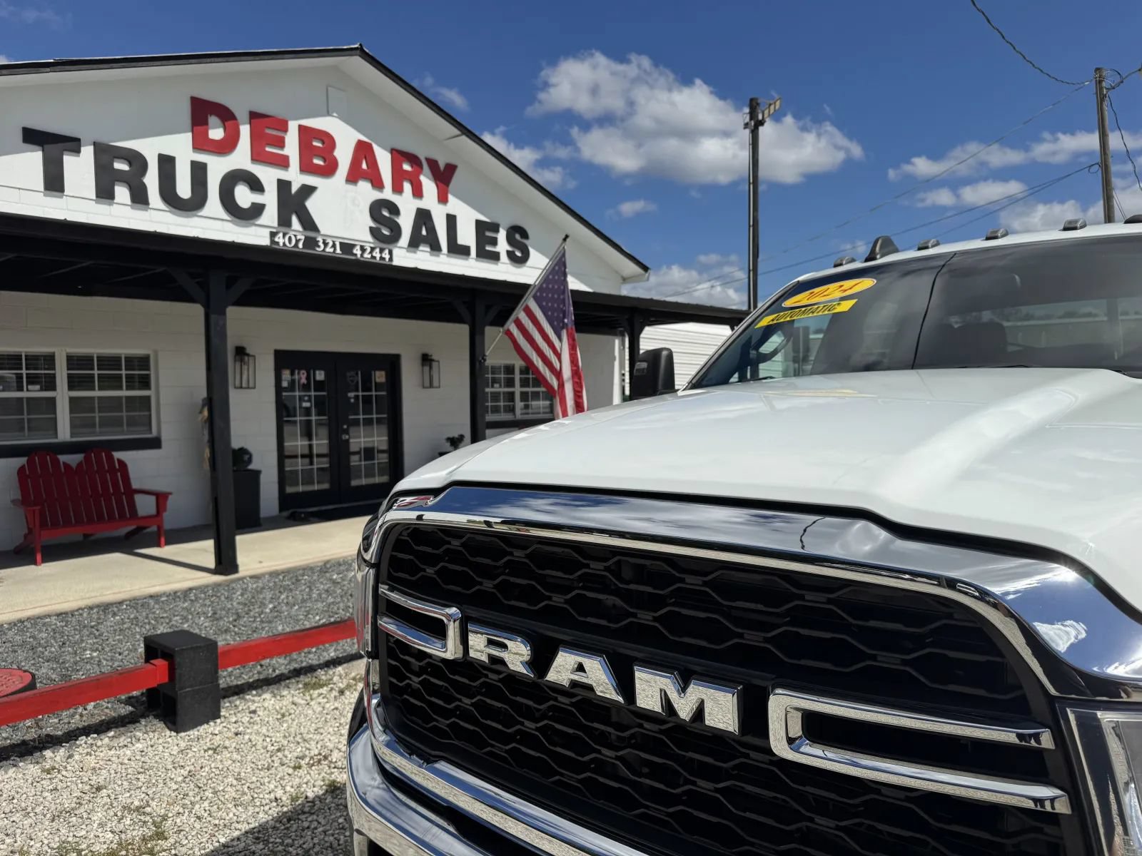 Used 2024 RAM 5500 Tradesman w/ Chrome Appearance Group AWD/4WD image 14