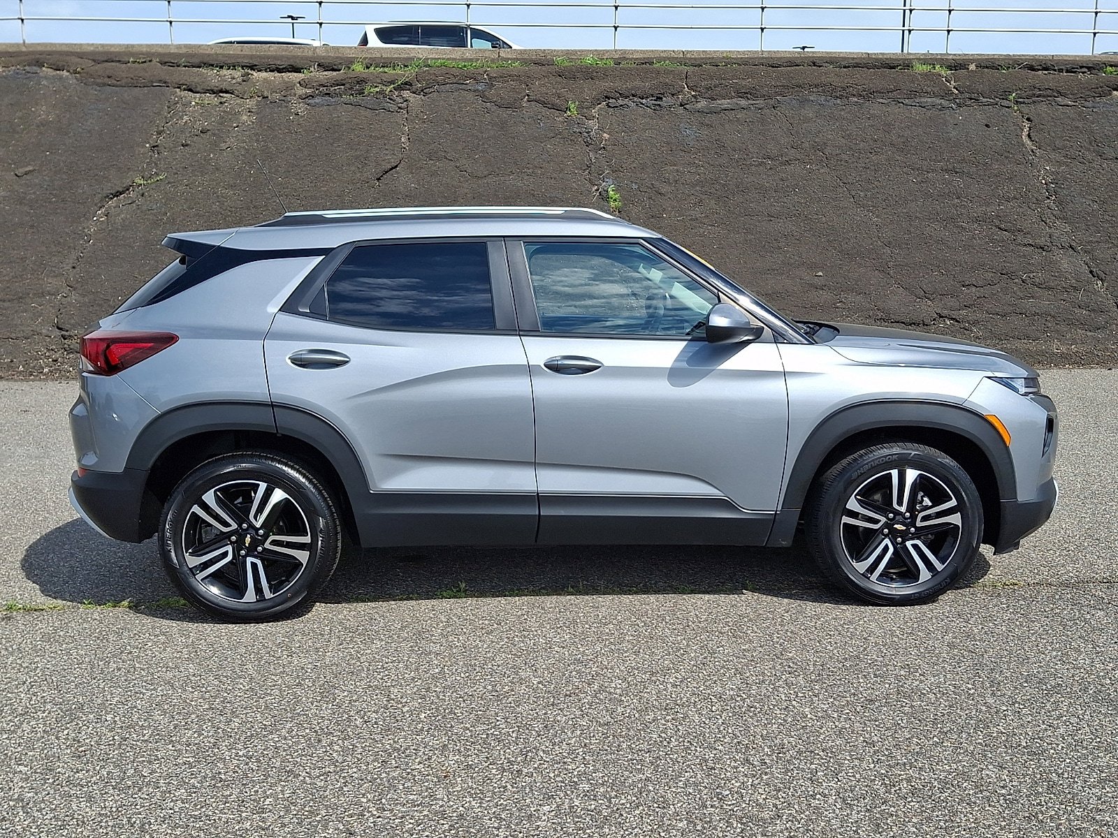 Certified 2023 Chevrolet TrailBlazer LT FWD image 7