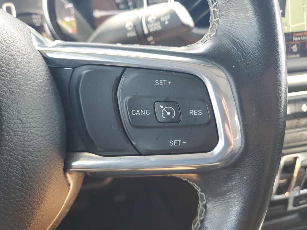 Used 2021 Jeep Wrangler Unlimited Sahara w/ Cold Weather Group AWD/4WD image 22