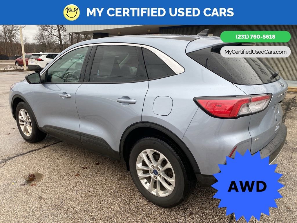 Used 2022 Ford Escape SE w/ Cold Weather Package image 7