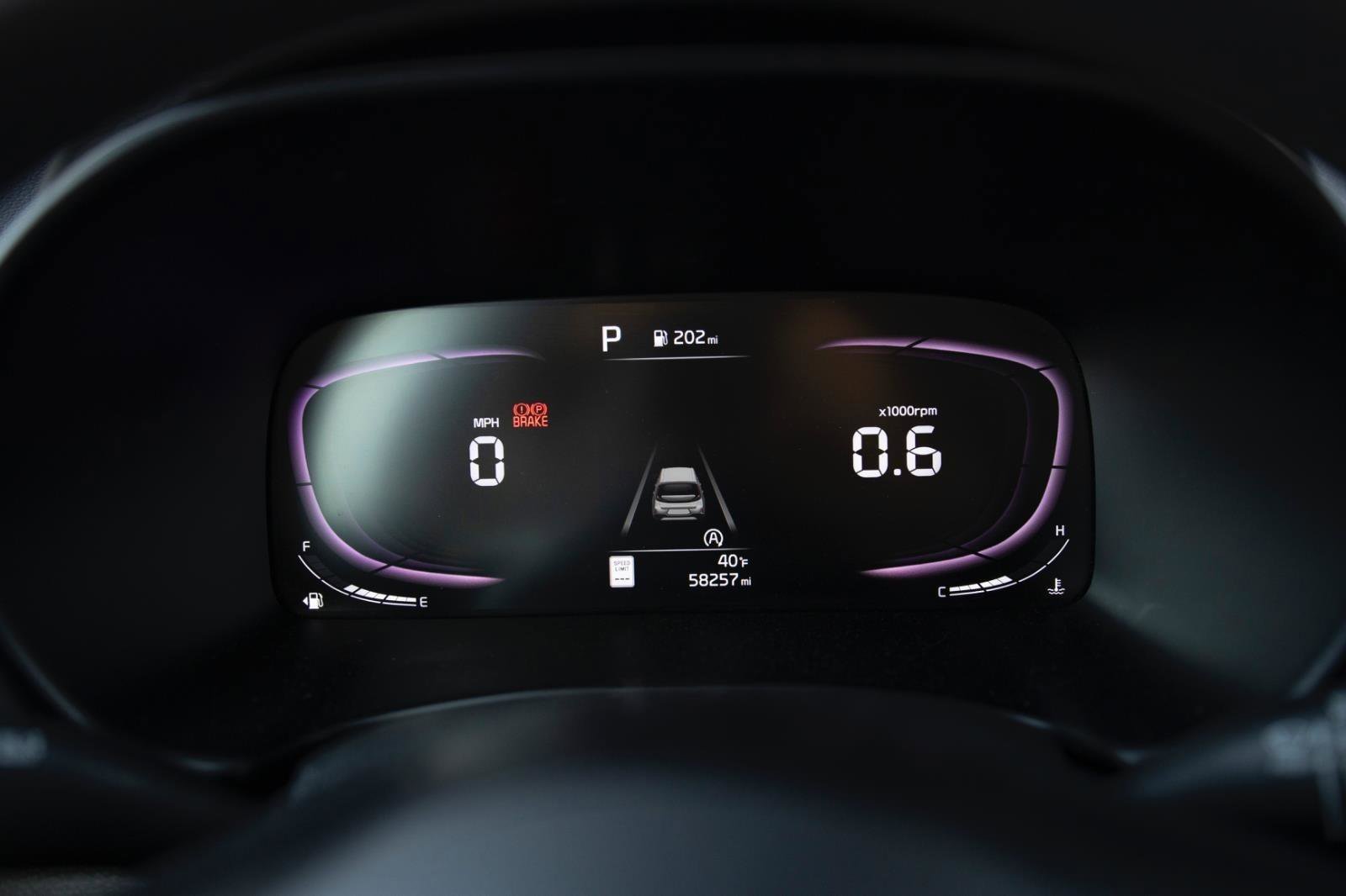 Used 2023 Kia Soul LX FWD image 4