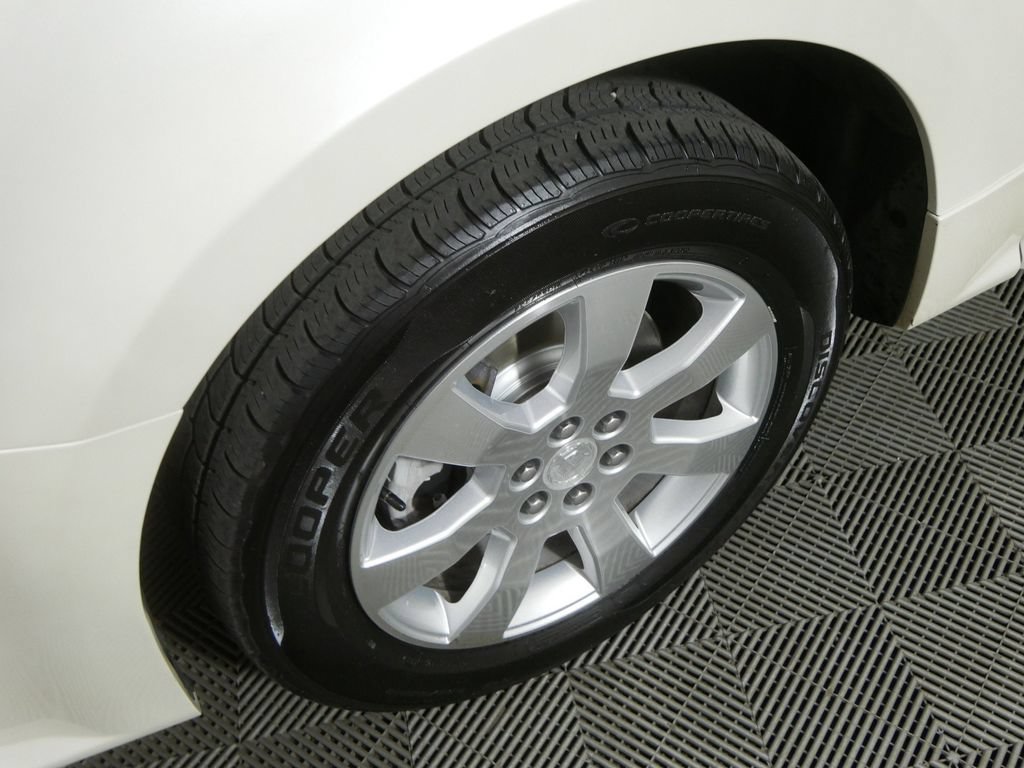 Used 2008 Cadillac SRX V8 w/ Theater Package AWD/4WD image 14