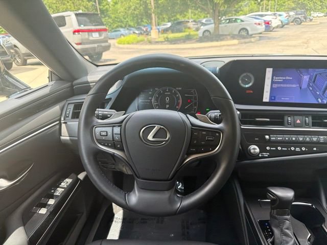 Certified 2025 Lexus ES 350 w/ Accessory Package (Z2) FWD image 15