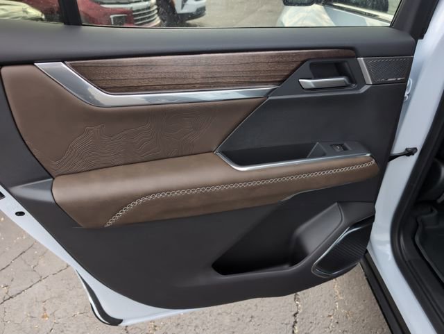 New 2026 GMC Acadia Denali Ultimate w/ LPO, Floor Liner Package image 10