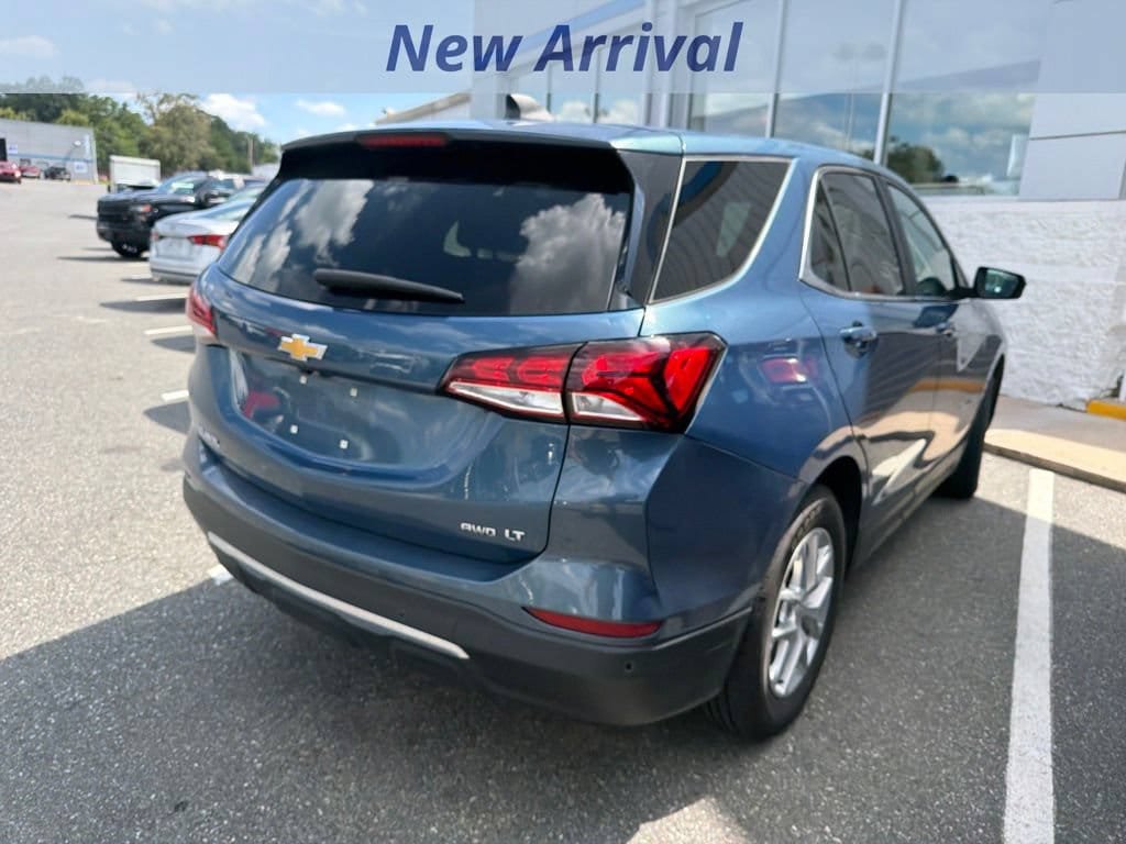 Used 2024 Chevrolet Equinox LT AWD/4WD image 7