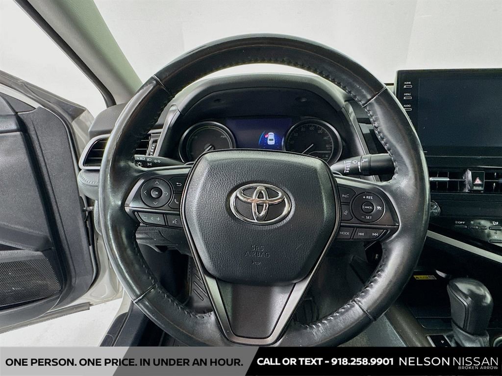 Used 2023 Toyota Camry XSE w/ Cold Weather Package FWD image 11