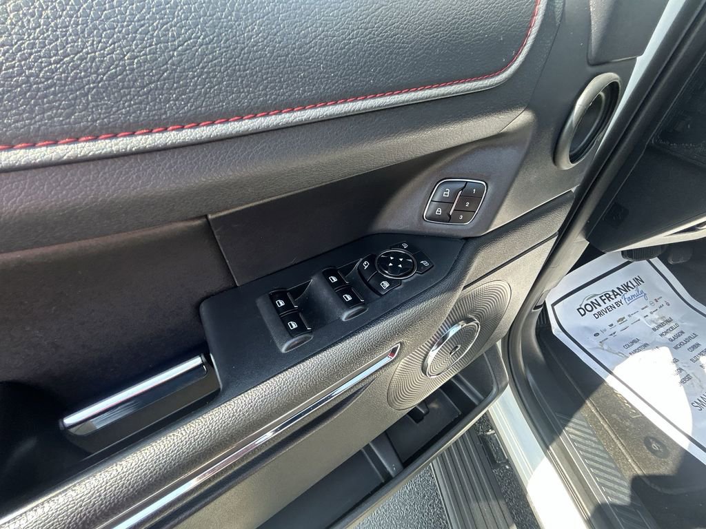 Used 2024 Ford Expedition Limited AWD/4WD image 19