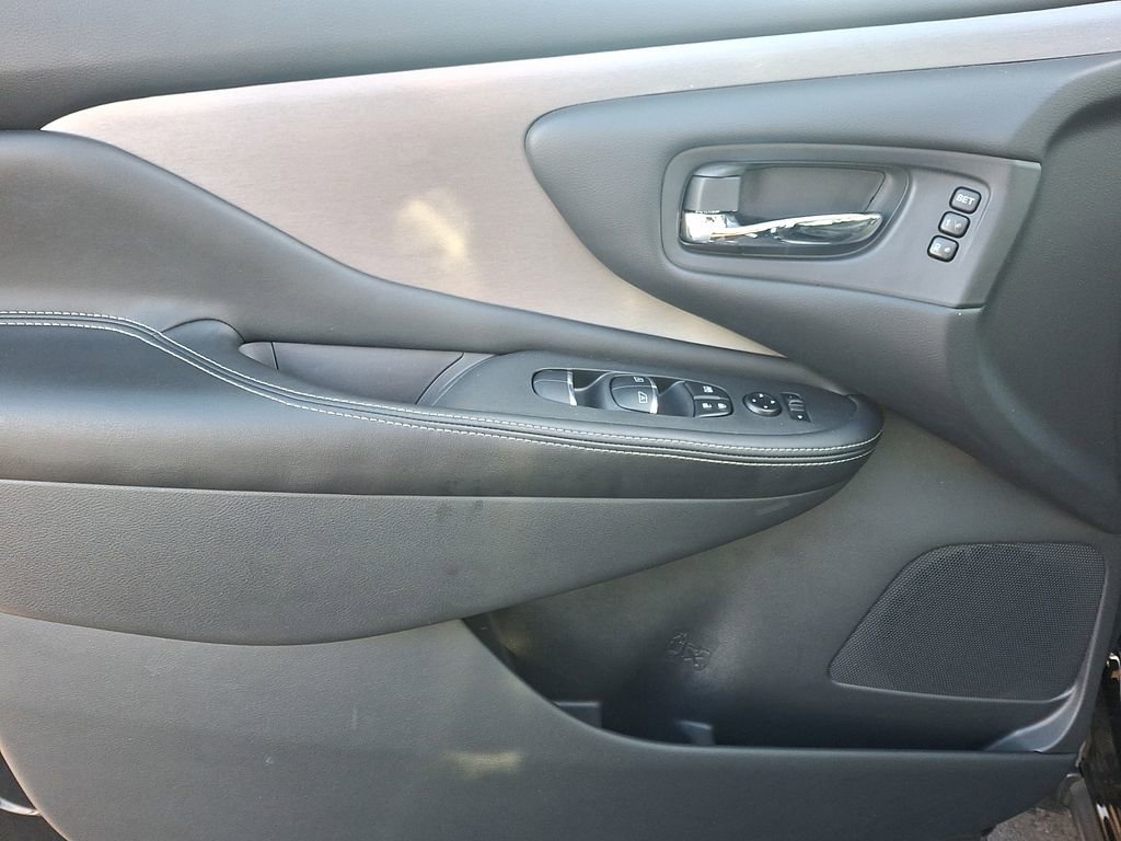 Certified 2024 Nissan Murano SL image 12