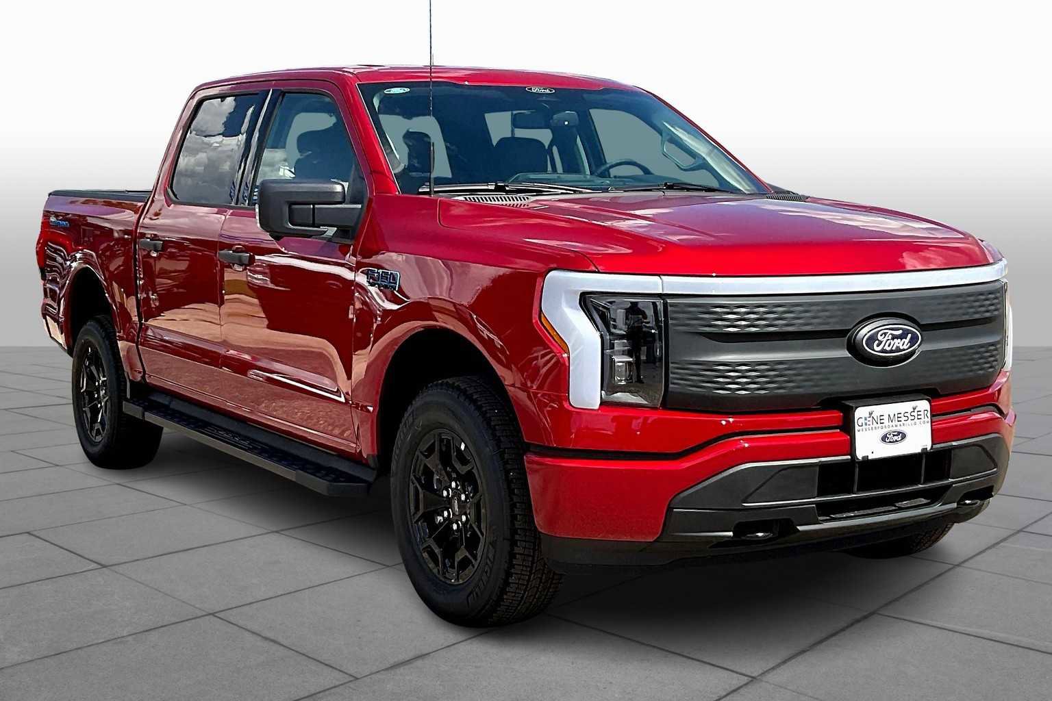 New 2025 Ford F150 Lightning XLT image 2