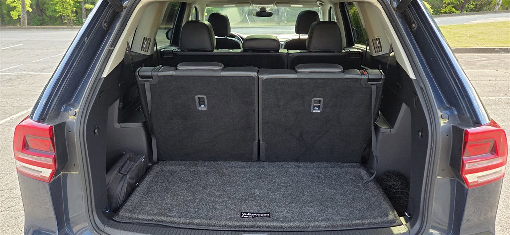 Used 2018 Volkswagen Atlas SEL image 37