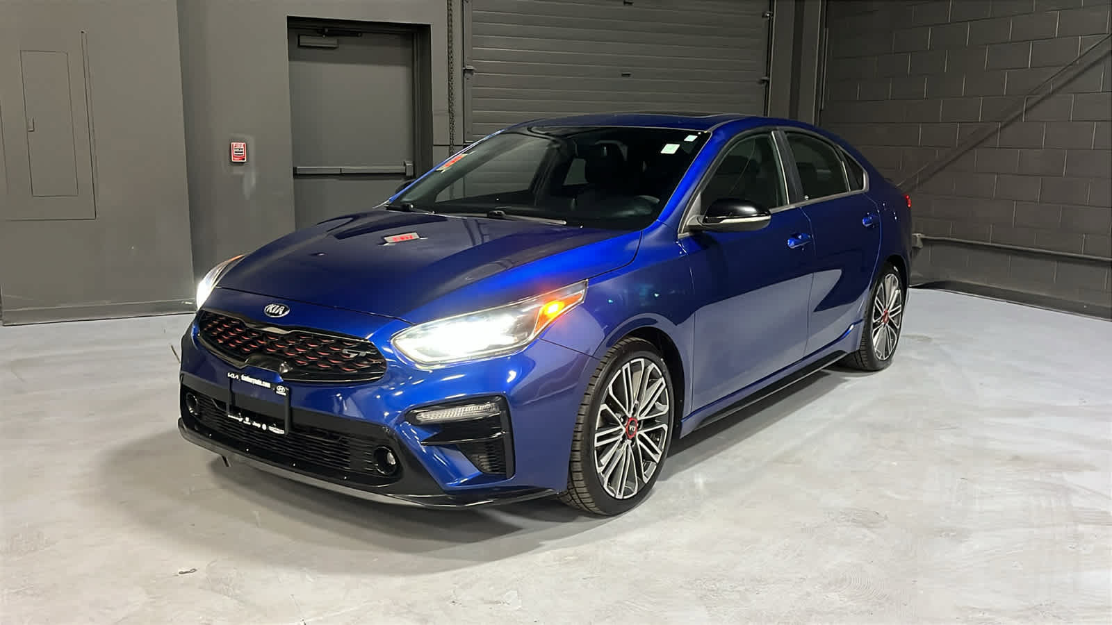 Used 2020 Kia Forte GT FWD image 3