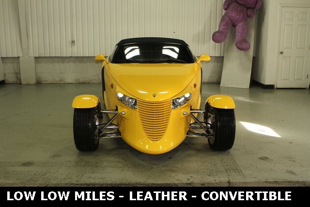 Used 1999 Plymouth Prowler image 2