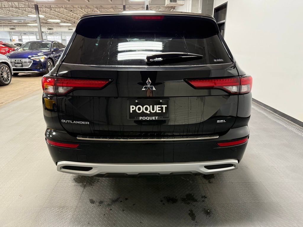 Used 2023 Mitsubishi Outlander SEL 40th Anniversary image 5
