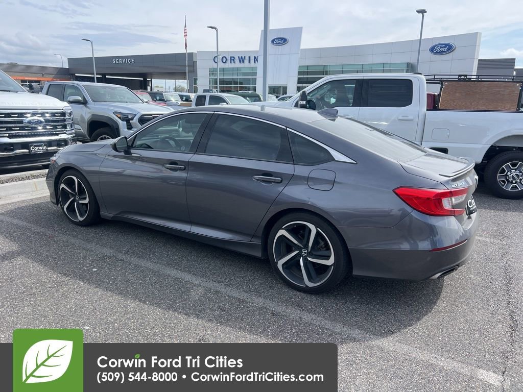 Used 2018 Honda Accord Sport image 18