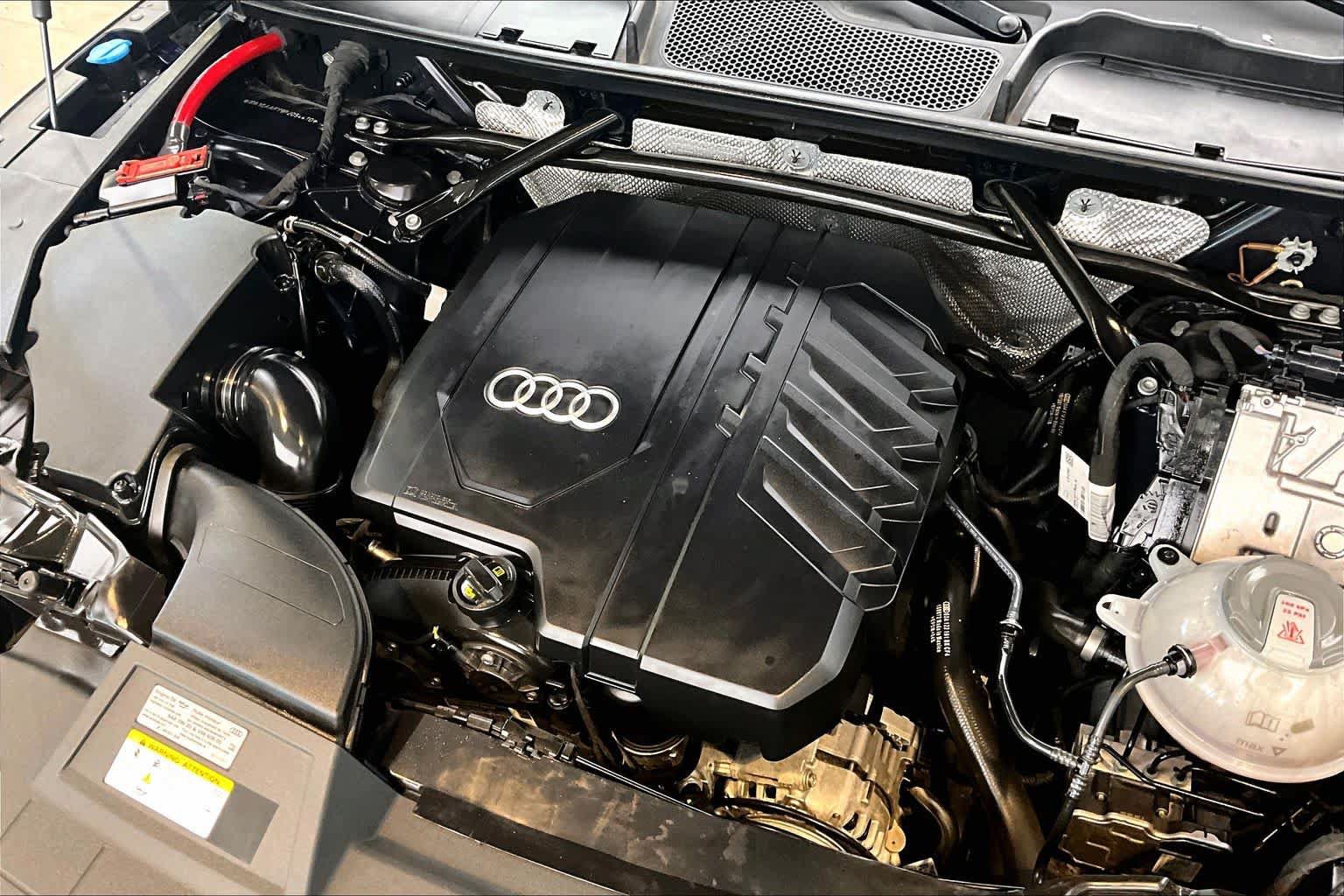 Used 2023 Audi Q5 2.0T Premium w/ Convenience Package AWD/4WD image 31