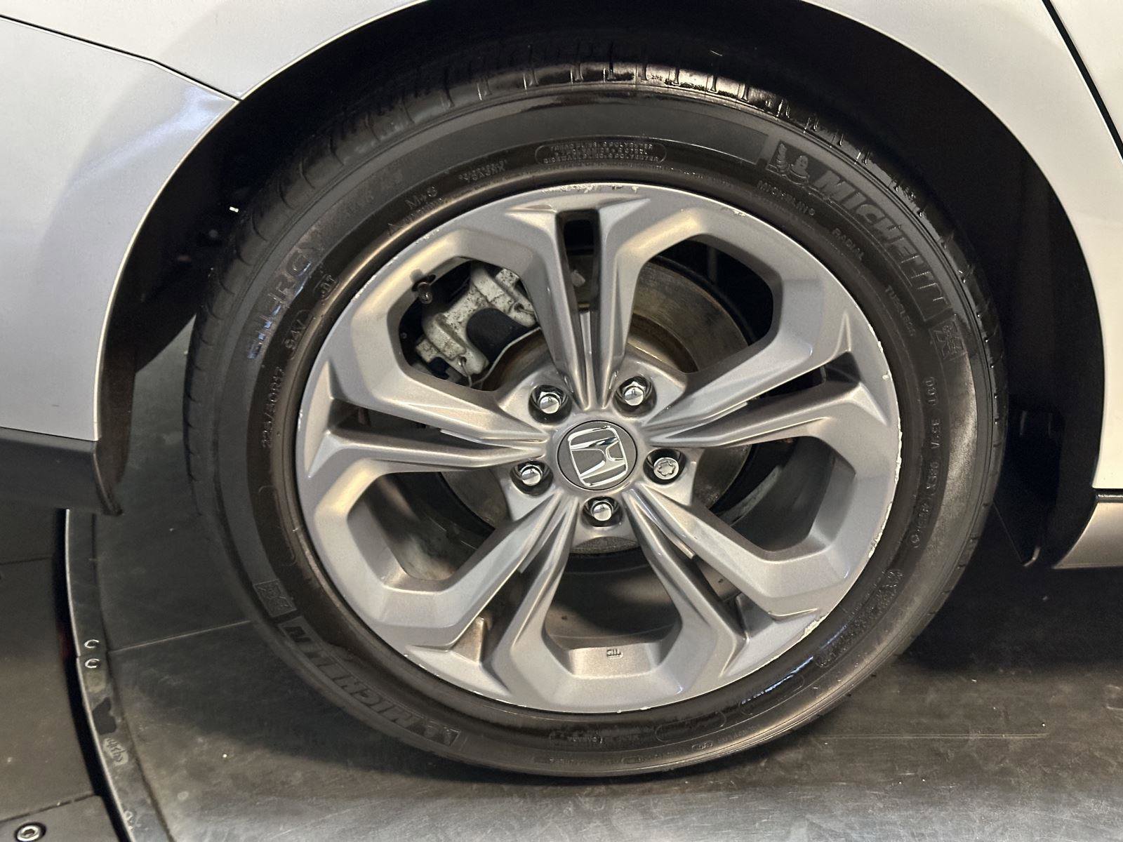 Used 2024 Honda Accord EX image 16
