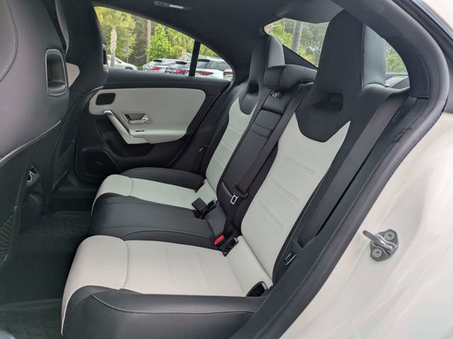 Used 2020 Mercedes-Benz CLA 35 AMG 4MATIC image 13