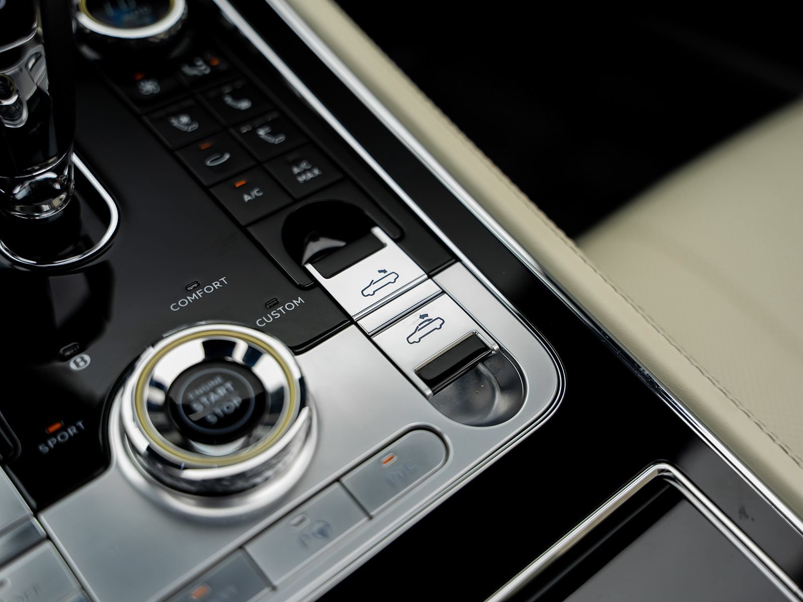 Used 2020 Bentley Continental GT AWD/4WD image 53
