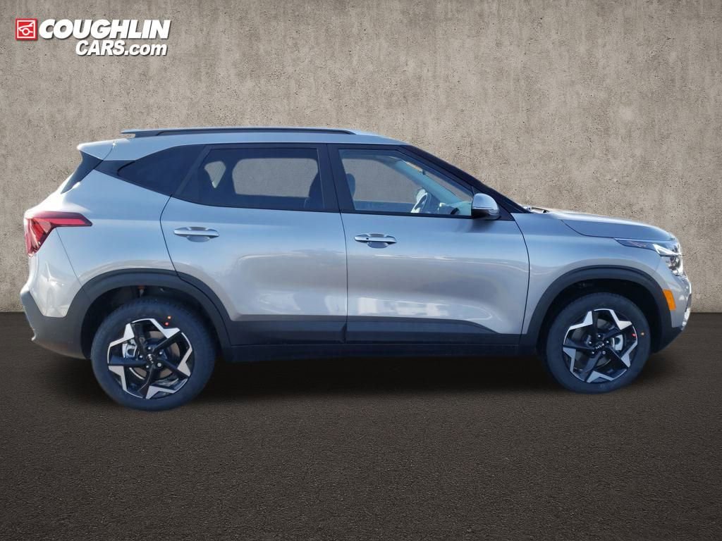 New 2026 Kia Seltos S image 9