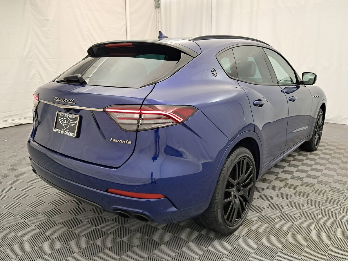 Used 2021 Maserati Levante S image 3