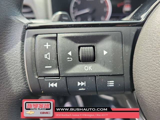 Used 2023 Nissan Rogue SV AWD/4WD image 24