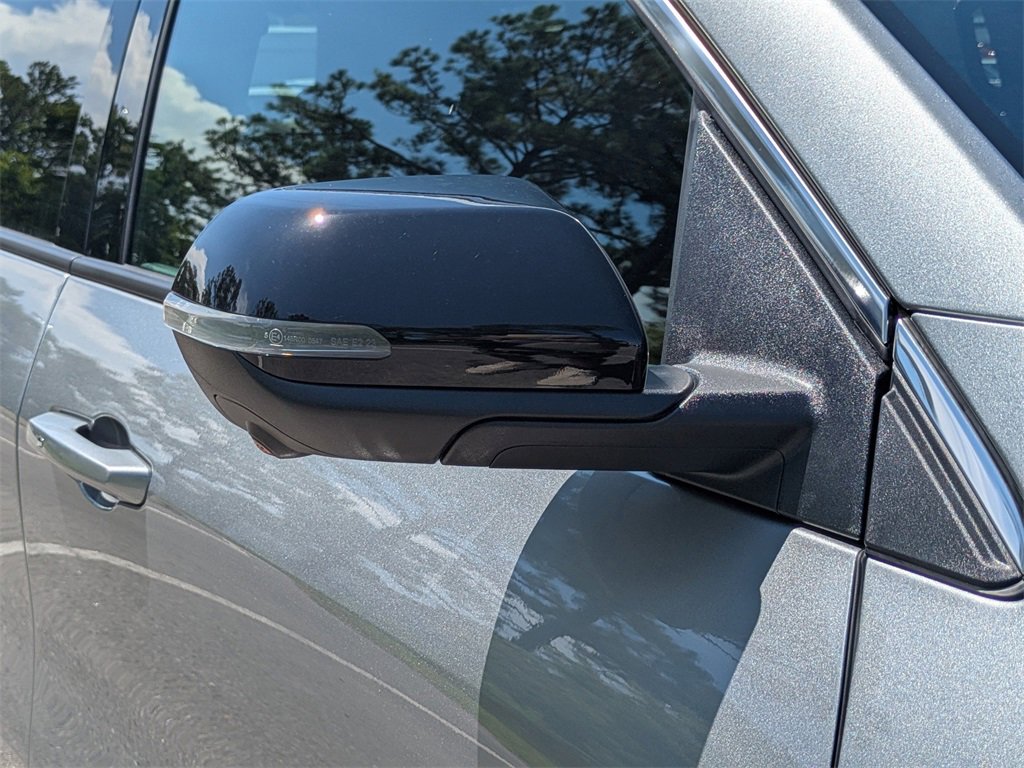 New 2026 Chevrolet Traverse LT w/ Enhanced Driving Package image 10