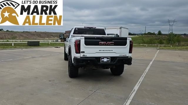 Used 2025 GMC Sierra 2500 AT4X w/ AT4X AEV Edition AWD/4WD image 7