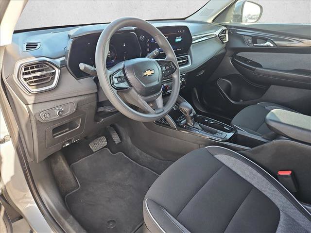 Certified 2025 Chevrolet TrailBlazer LT FWD image 10