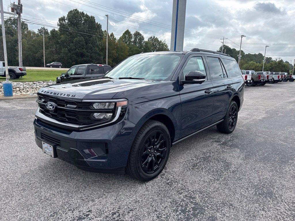 New 2027 Ford Expedition Platinum AWD/4WD image 2