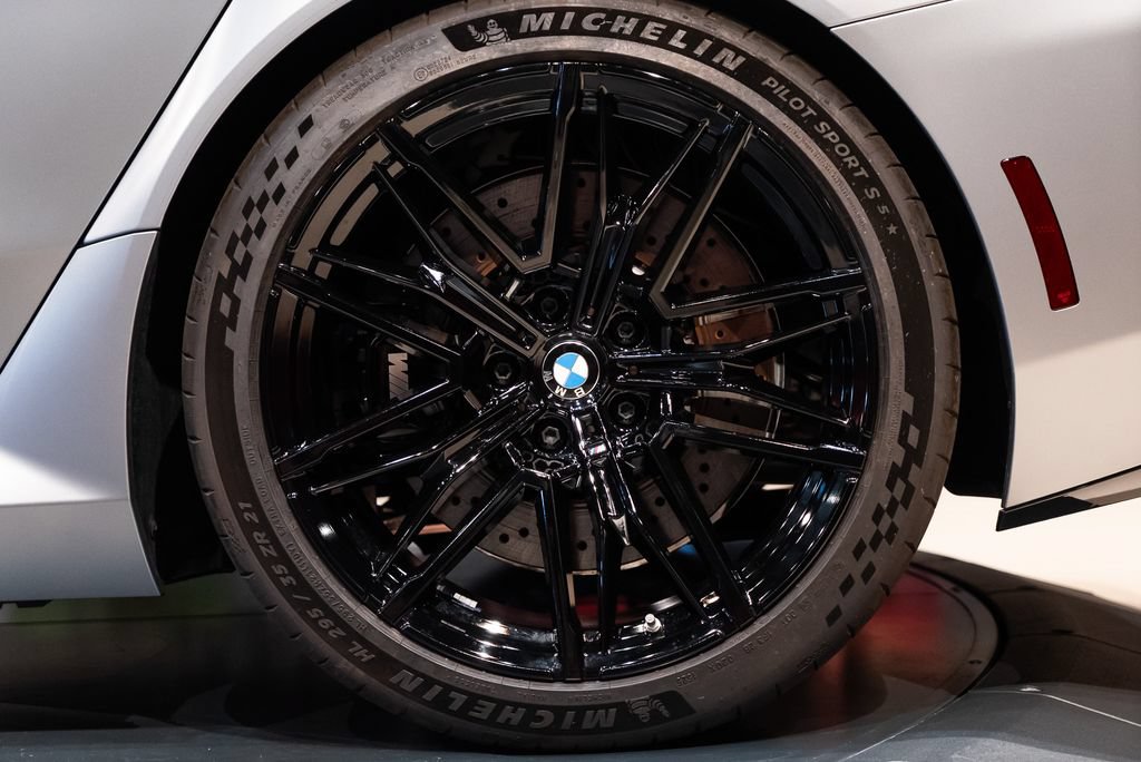 Used 2026 BMW M5 Touring w/ M Driver's Package AWD/4WD image 13