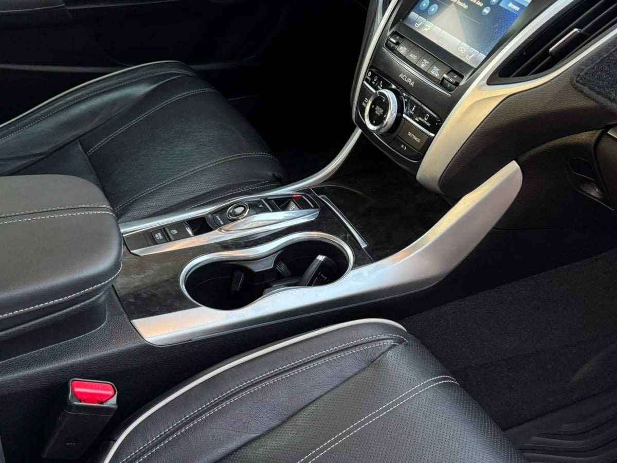 Used 2019 Acura TLX V6 w/ Advance Package FWD image 14