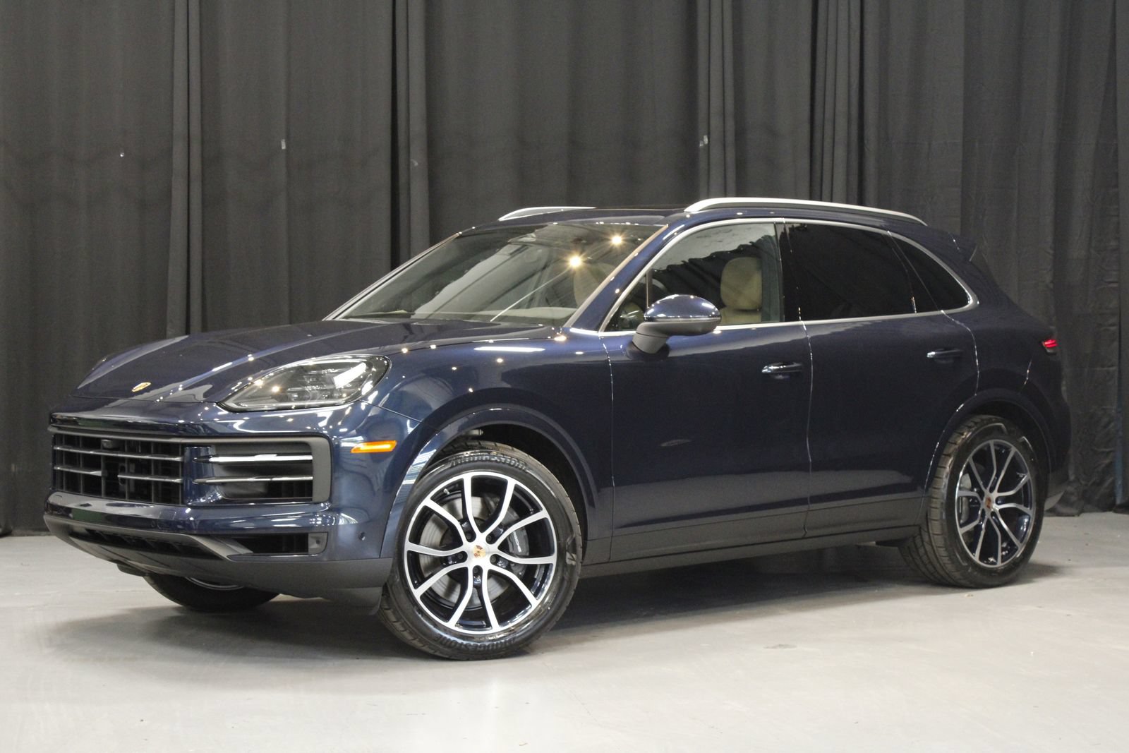 New 2026 Porsche Cayenne AWD/4WD image 1