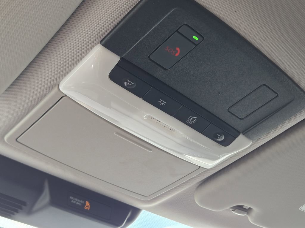 Used 2024 Mitsubishi Outlander SE Black Edition image 31