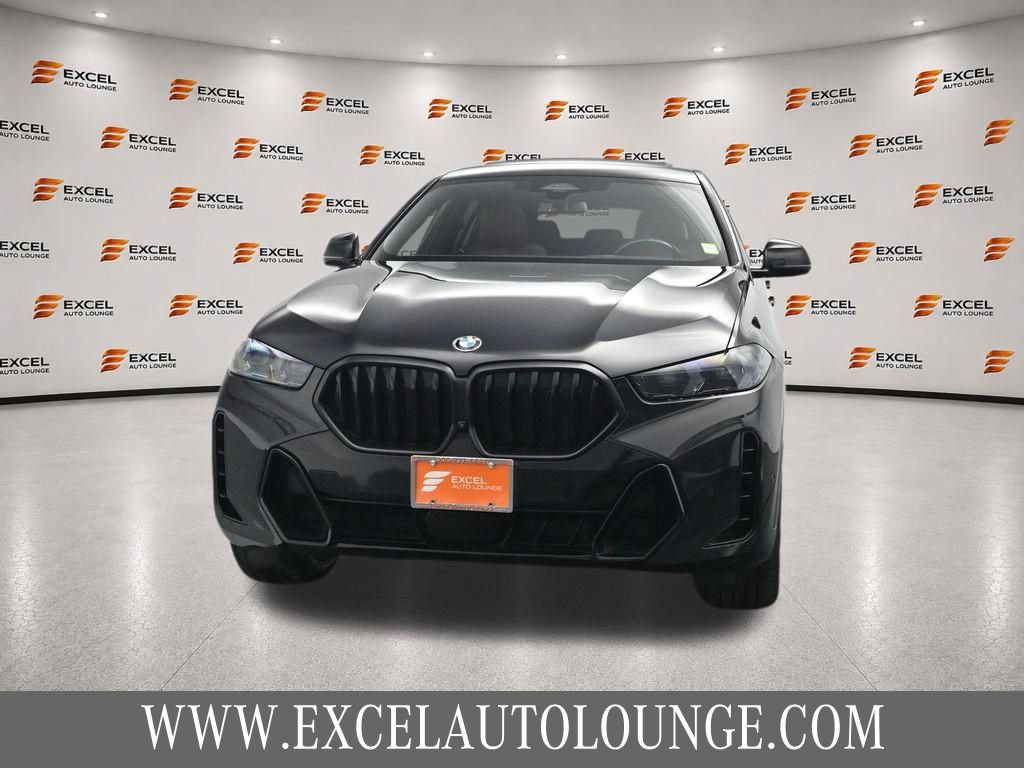 Used 2024 BMW X6 xDrive40i w/ Premium Package AWD/4WD image 8