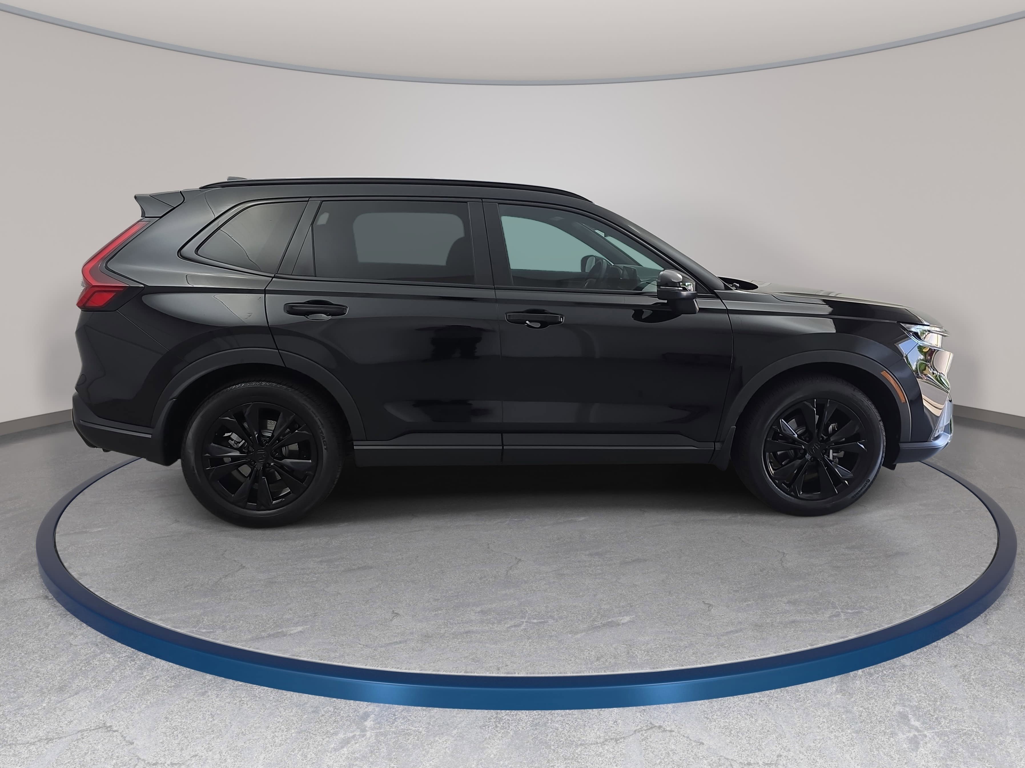 Used 2025 Honda CR-V Sport Touring image 4