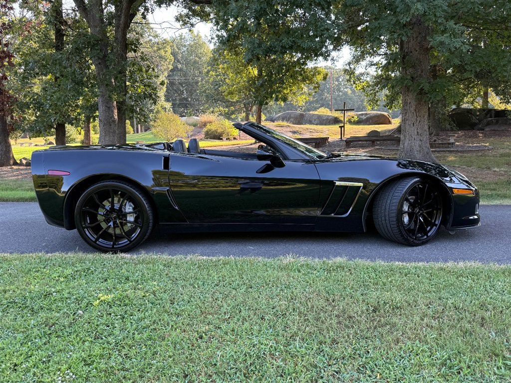 Used 2010 Chevrolet Corvette Grand Sport w/ Preferred Equipment Group RWD image 37
