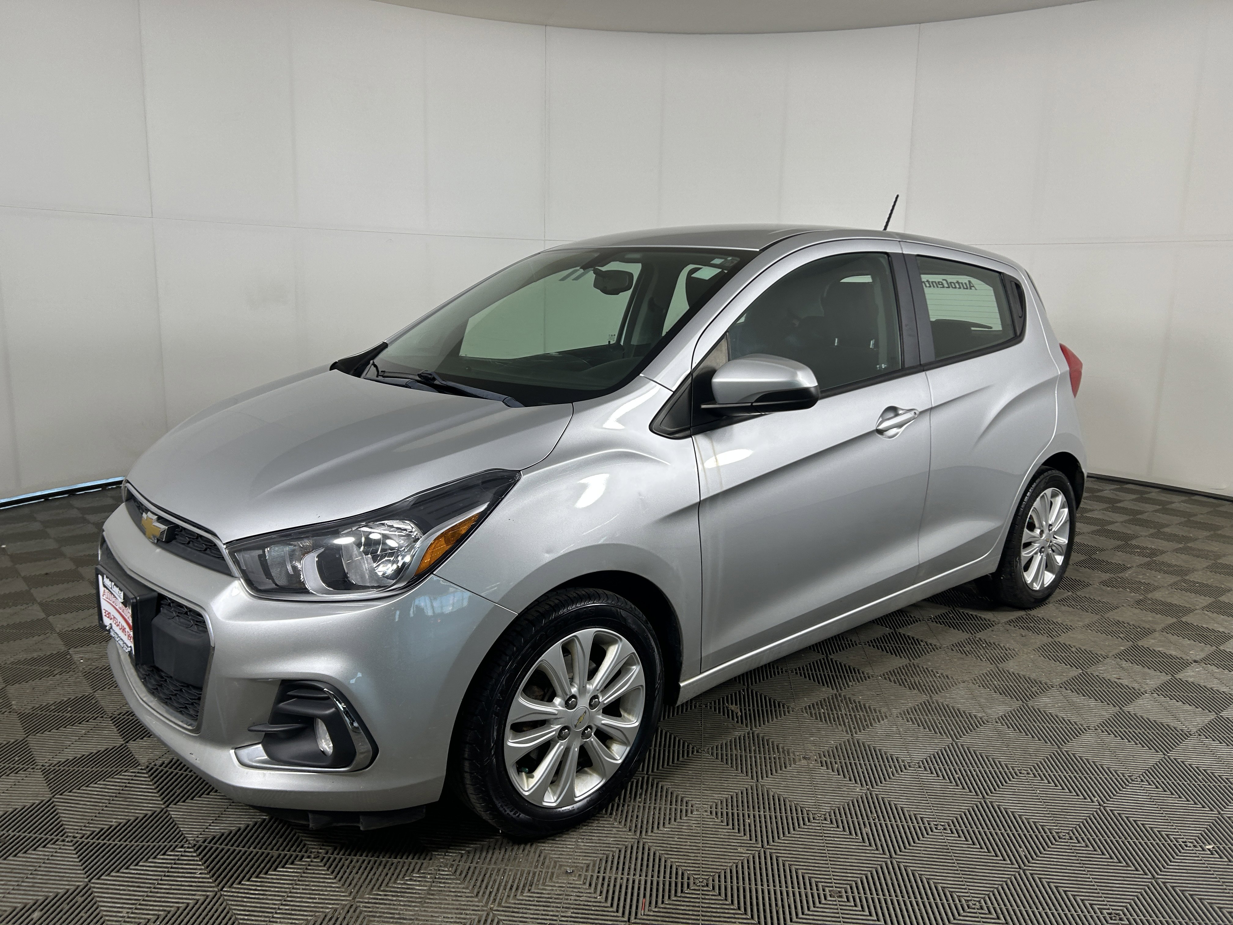Used 2016 Chevrolet Spark LT image 1