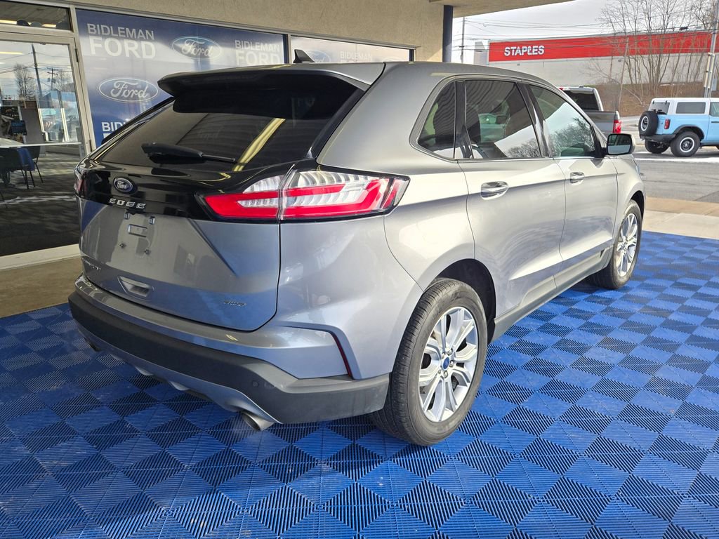 Used 2022 Ford Edge Titanium w/ Equipment Group 301A image 7