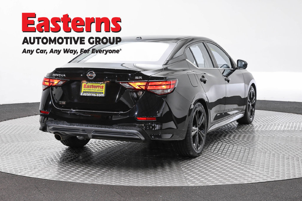 Used 2022 Nissan Sentra SR w/ SR Premium Package FWD image 7