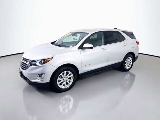 Used 2019 Chevrolet Equinox LT w/ Driver Convenience Package image 3