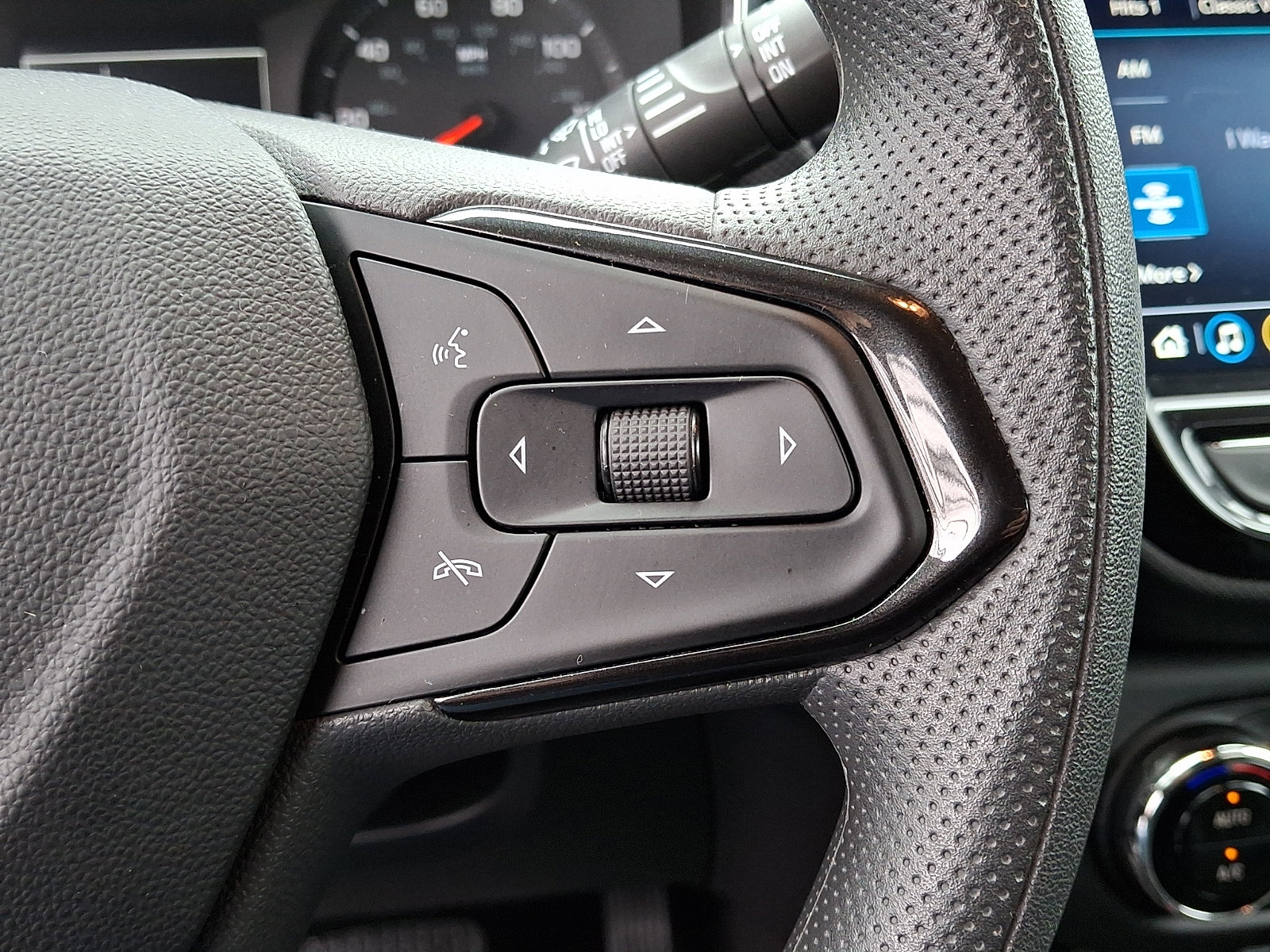 Certified 2023 Chevrolet TrailBlazer LT w/ Convenience Package image 22