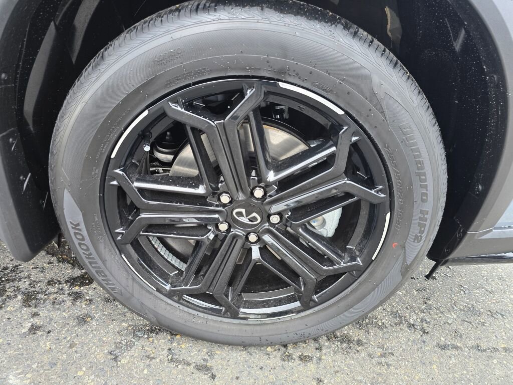 New 2026 INFINITI QX60 Sport image 9