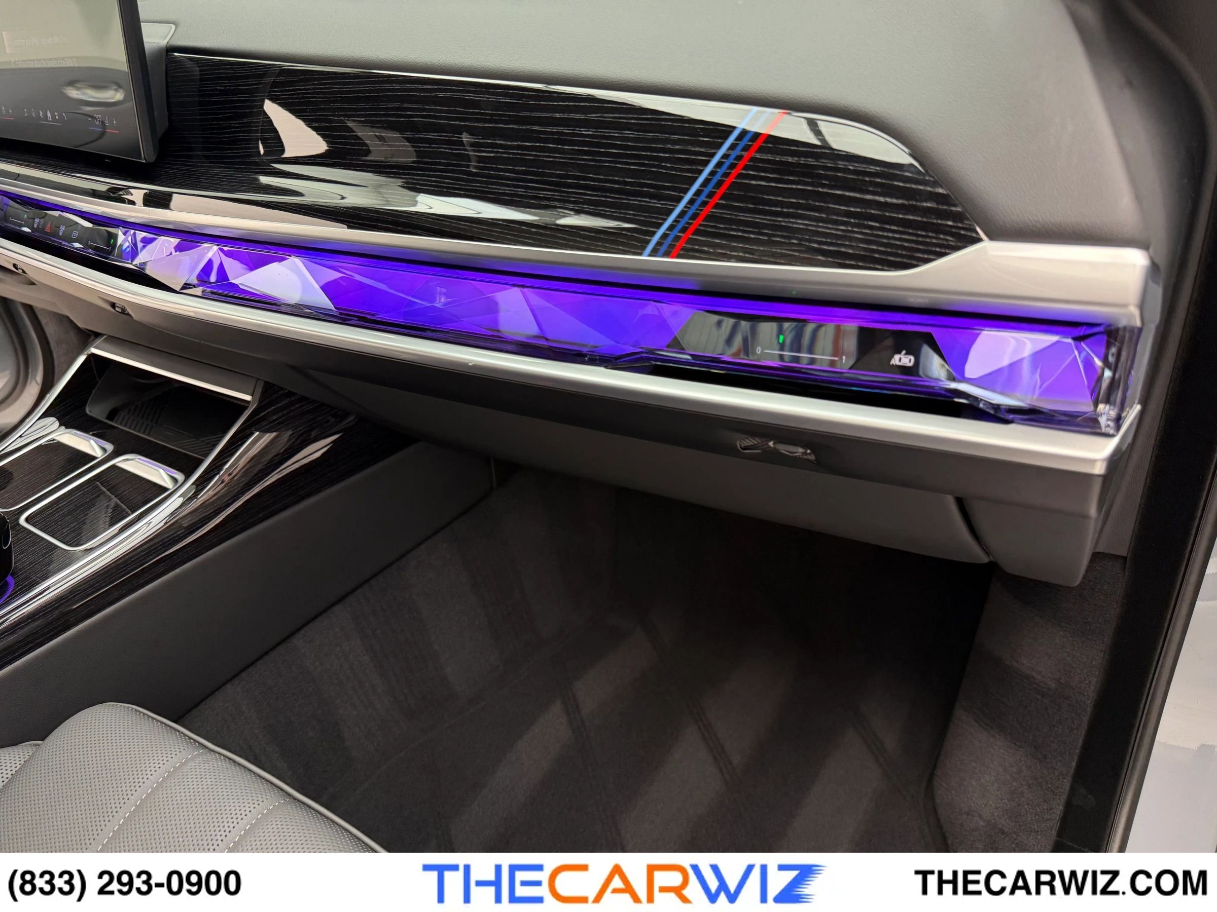 Used 2025 BMW 760i xDrive image 69