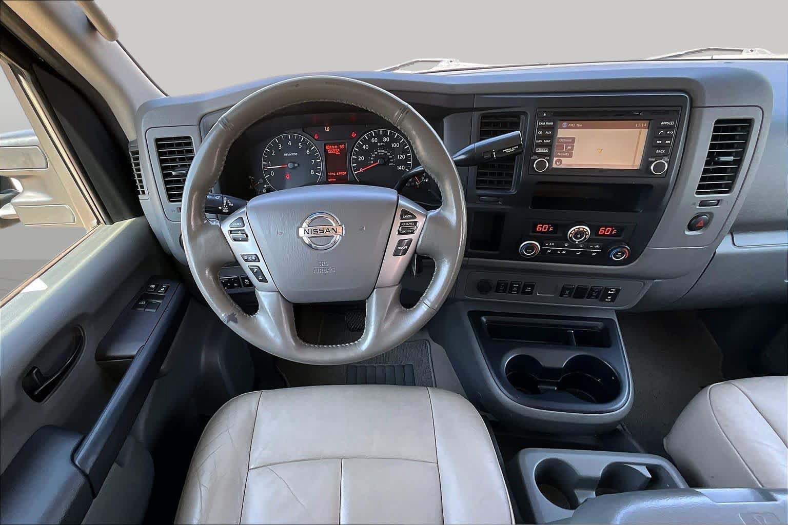 Used 2016 Nissan NV 3500 SL RWD image 5