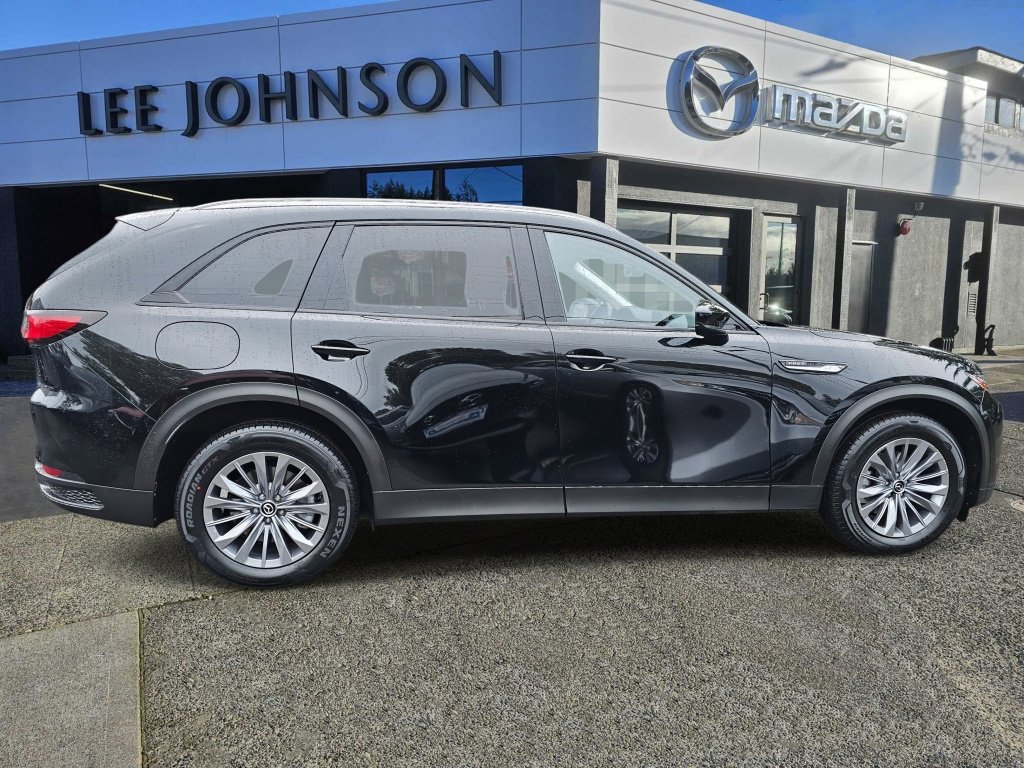 Certified 2024 MAZDA CX-90 Plug-In Hybrid w/ Preferred AWD/4WD image 6
