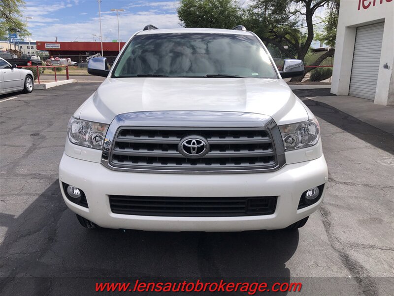 Used 2017 Toyota Sequoia Platinum AWD/4WD image 3