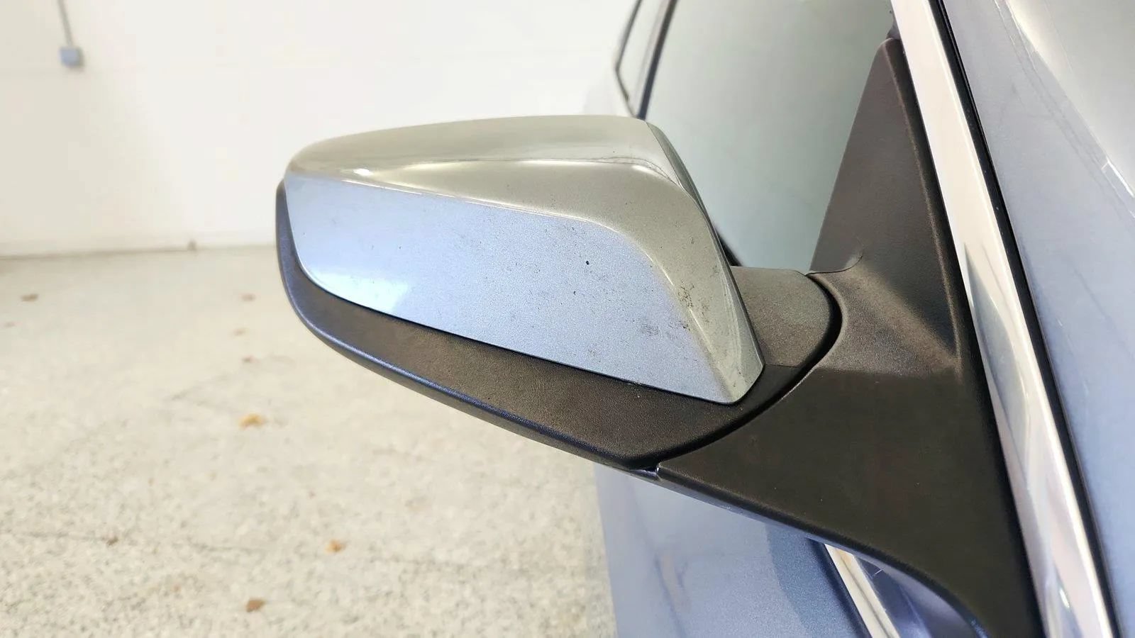 Used 2025 Chevrolet Malibu LT FWD image 35